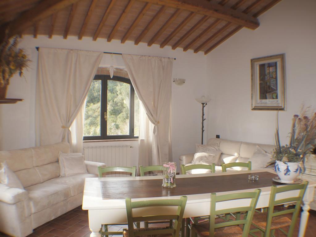 Il Casolare Val Di Mare Apartment Riparbella Exterior foto